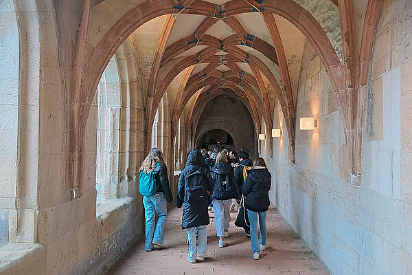 Die 7a der Realschule Remshalden auf Exkursion im Kloster Lorch
